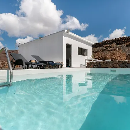 Casa Jonas Ferienhaus *